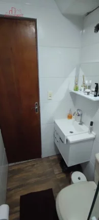 Imagem OPORTUNIDADE! Apartamento Reformado - 2 dormitórios - Jd. Umuarama
