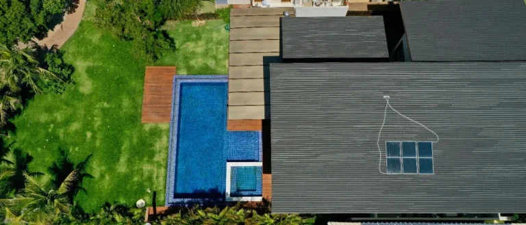 Imagem Casa em Condomínio com 6 Dormitorio(s) localizado(a) no bairro Praia do Forte em Mata de São João / Bahia Ref.:607
