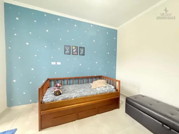 Imagem Casa Sobreposta com Entrada Individual – Nova Mirim, Praia Grande-SP
