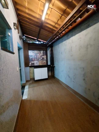 Imagem Quer um apê com cara de casa, espaço de sobra e ainda com área externa pra chamar de sua? Achou!
...