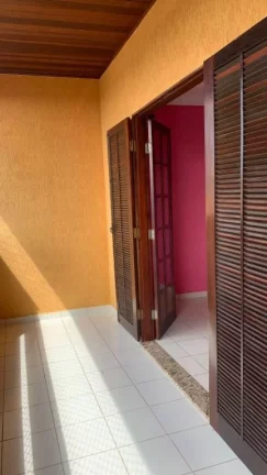 Imagem Sobrado com 3 dormitórios à venda, 250 m² por R$ 700.000,00 - Vila Santa Helena - Poá/SP