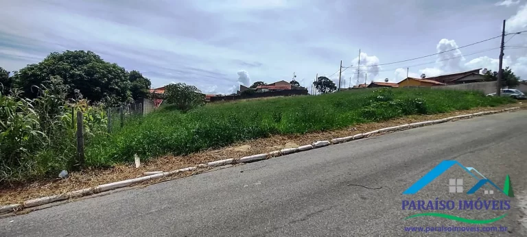 Imagem Residencial Paraíso: Seu endereço para uma vida de qualidade.