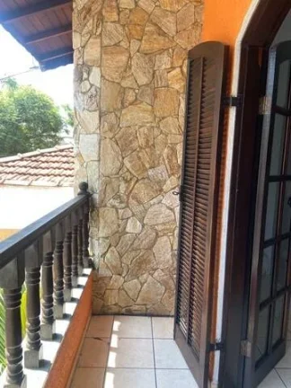 Imagem Sobrado Maravilhoso com 175 m² 3 Dormitorios sendo 1 Suite
