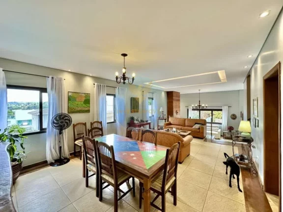 Imagem Casa 3 Suítes + Hóspedes com Vista Campo de Golf