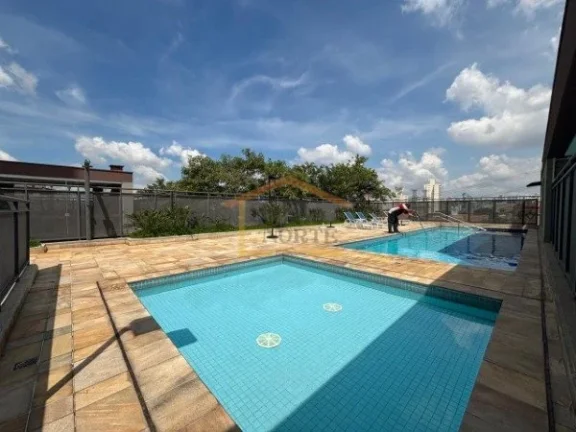 Imagem Apartamento mobiliado, 2 dormitórios, 2 banheiros (1 suite), sala, cozinha, área de serviço e var...