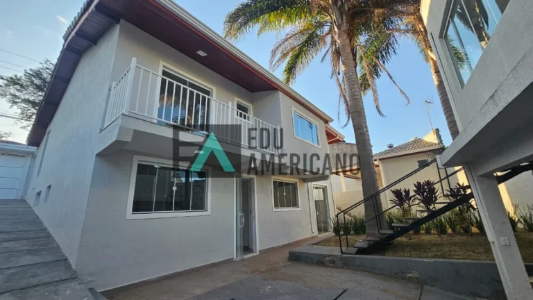 Imagem Casa com piscina em Atibaia