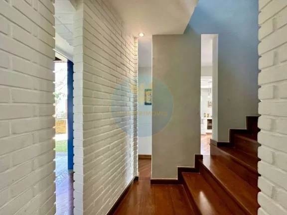 Imagem Casa em Condomínio a Venda no bairro Granja Viana - Cotia, SP