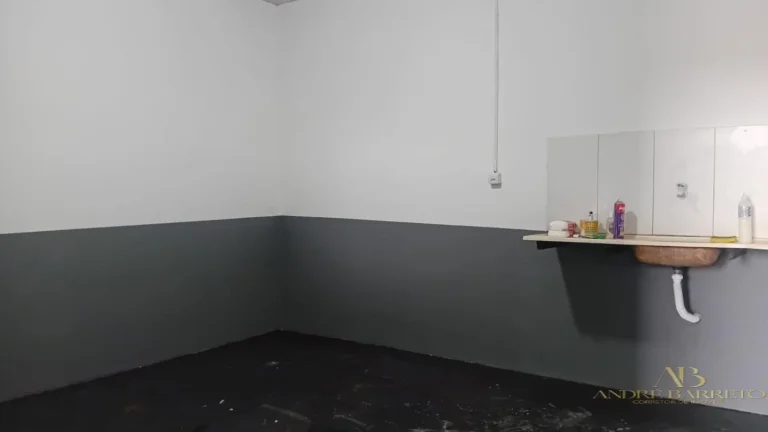 Imagem IMÓVEL COMERCIAL PRONTO PARA OPERAÇÃO | JARDIM LIMOEIRO - CAMAÇARI | 212m² | PÉ-DIREITO ELEVADO | ESTACIONAMENTO