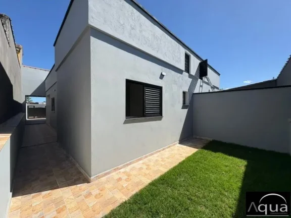 Imagem Casa para Venda em Peruíbe, Cidade Nova Peruíbe, 3 dormitórios, 1 suíte, 2 banheiros, 3 vagas
