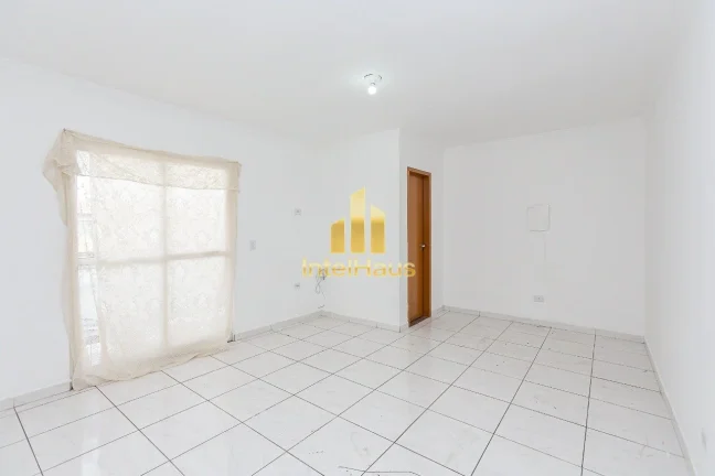 Imagem Triplex Espaçoso com Sol da Manhã e Pátio para 6 Carros
Se você procura um imóvel que ofereça ...