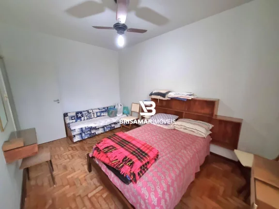 Imagem PITANGUEIRAS- UMA QUADRA DO MAR , COM GARAGEM NO PRÉDIO , CONDOMÍNIO BAIXO.