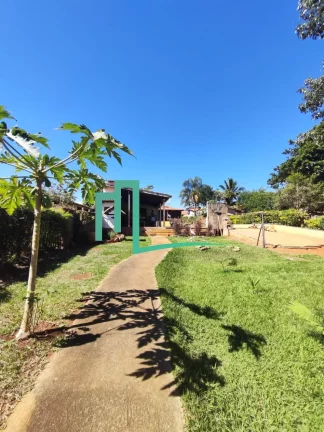 Imagem RANCHO RURAL em SÃO JOÃO BATISTA DO GLÓRIA - MG, Capitinga