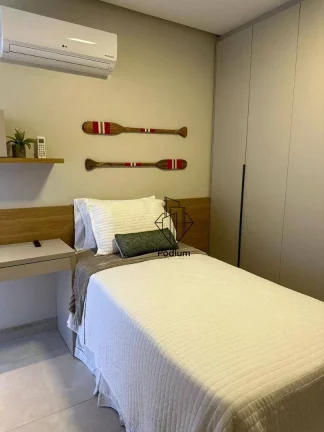 Imagem Apartamento de alto padrão mobiliado a 100m da Praia de Intermares - AP2798