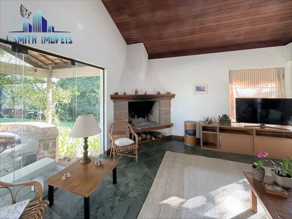 Imagem Casa TÉRREA em terreno de 10.490m² c/ casa Hóspede, Ateliê, Casa Caseiro.