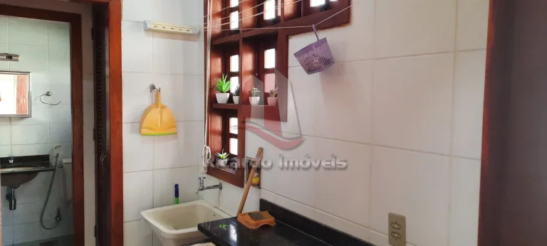 Imagem Casa Triplex Mobiliada Peró c/ 100 m²