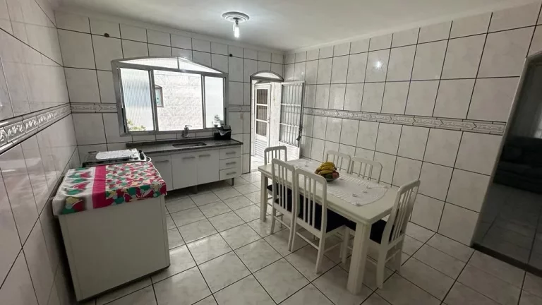 Imagem Sobrado com 2 dormitórios à venda, 400 m² por R$ 950.000,00 - Jardim Carlos Cooper - Suzano/SP
