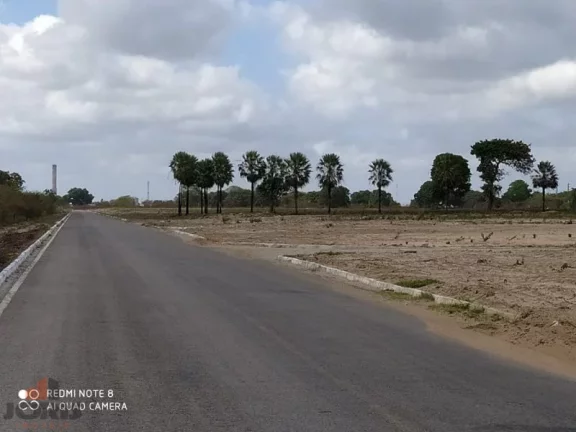 Imagem Terreno a Venda no bairro Justiniano de Serpa - Aquiraz, CE