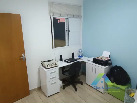 Imagem Casa com 03 quartos na Vila Ema 190m²
