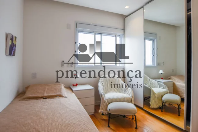 Imagem Apartamento no Alto da Lapa com 235m² mobiliado, bom gosto e sofisticação em um só lugar!