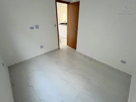 Imagem Casa de condomínio na Vila Tupi, 2 Dormitórios com Suíte! Casa Térrea!