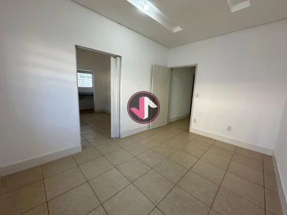 Imagem Aproveite essa oportunidade única de alugar um ponto comercial no coração de Cuiabá, no bairro C...