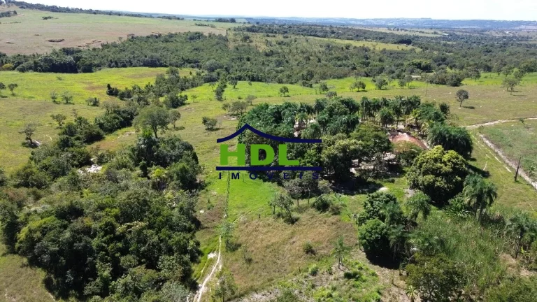 Imagem Chácara com 30,87 Hectares beira asfalto 85 kms de Goiânia