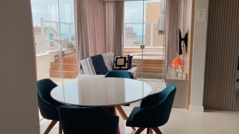 Imagem COBERTURA COM JACUZZI E VISTA MAR PARA LOCAÇÃO EM CANAJURE - FLORIANÓPOLIS