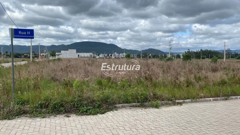 EXCELENTE TERRENO NO PARQUE BELA VISTA