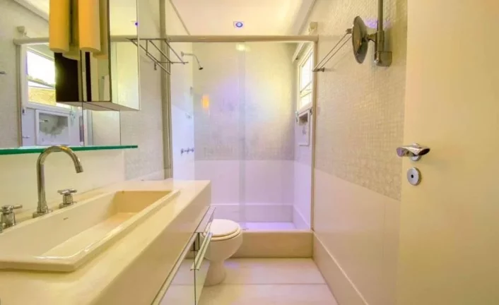 Imagem Maravilhoso Apartamento na Praia do Canto!!