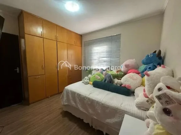 Imagem Casa de esquina Ã  venda no Jardim Eulina, com 200 metros de Ã¡rea Ãºtil, com 4 quartos, sendo 2 suÃ...