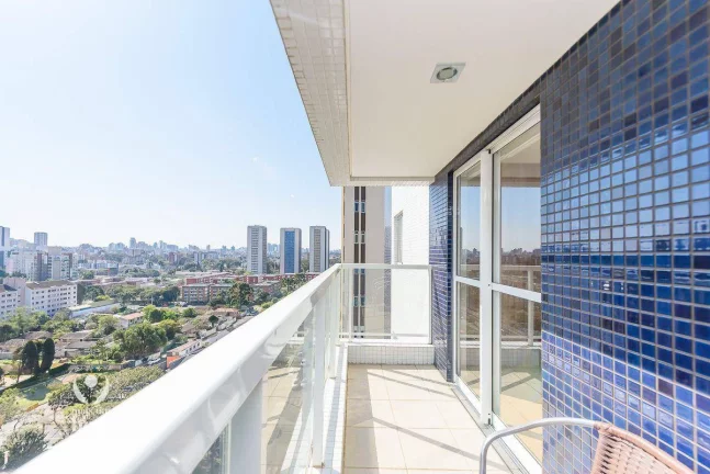 Imagem Apartamento novo com 73 m², 2 quartos ( 1 suíte), sacada, 1 vaga de garagem à venda por R$ 526.000 - Cristo Rei - Curitiba/PR