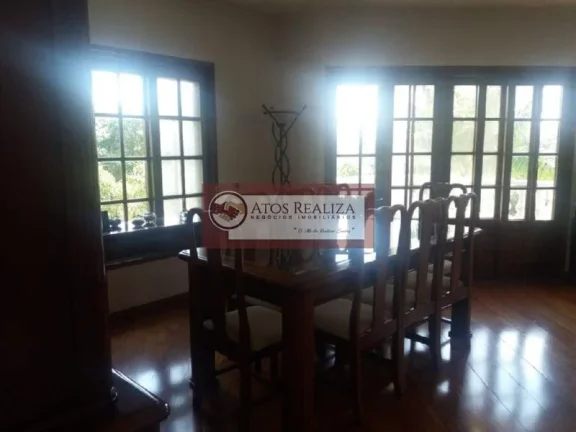 Imagem OPORTUNIDADE EXCLUSIVA. Vendo casa em condomínio fechado com uma área de 1008m² no parque do terceiro lago, SUPER residência entre 3 pavimentos com muitos detalhes, São 5 Dormitórios, sendo 2 belas Suítes, 2 salas, 2 cozinhas, salão de festas, 4 vagas de 