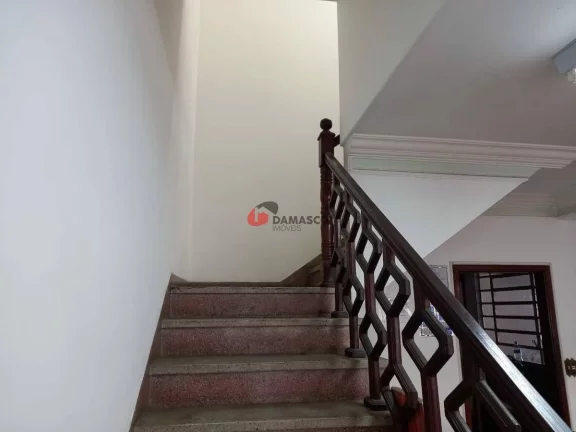 Imagem Sobrado à venda 3 Quartos, 1 Suite, 2 Vagas, 209M², Campestre, Santo André - SP