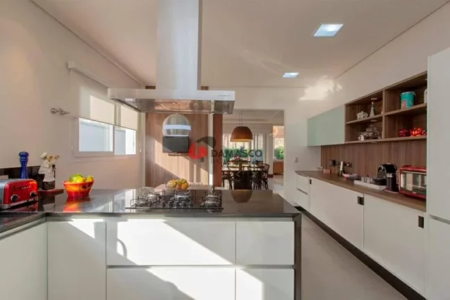 Imagem Sobrado à venda 4 Quartos, 4 Suites, 6 Vagas, 550M², Jardim São Caetano, São Caetano do Sul - SP