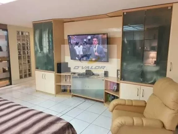 Imagem Vendo Cobertura Duplex com 311m², 5 suítes + DCE, piscina privativa com bar de apoio e 2 vagas