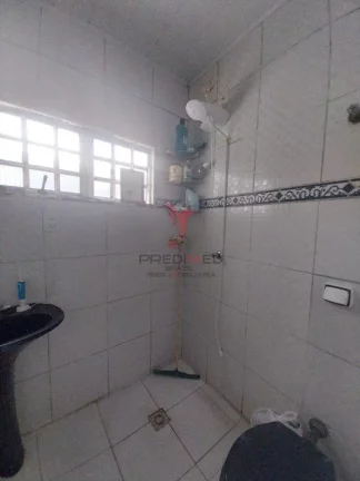 Imagem Casa em Aparecida, com 3 Quartos e garagem para 2 Quartos. Guaratinguetá