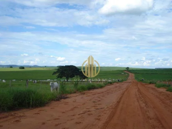Imagem Fazenda à venda, 49464800 m² por R$ 511.000.000,00 - Centro - Pompéia/SP