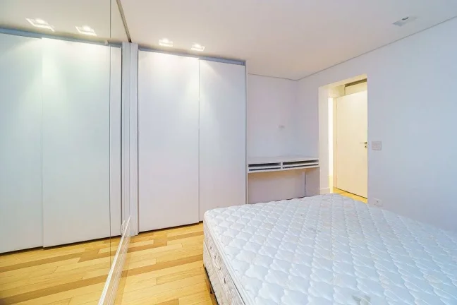 Imagem Apartamento REFORMADO, 292m no Jardim Paulista-São Paulo-SP