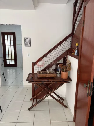 Imagem Casa duplex em condomínio, 2 suítes, Ogiva - Cabo Frio