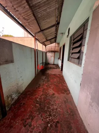 Imagem Terreno com casa antiga venda