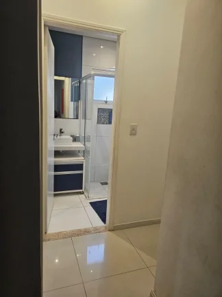 Imagem Casa com 3 Quartos e 1 banheiro à Venda, 58 m² por R$ 630.000