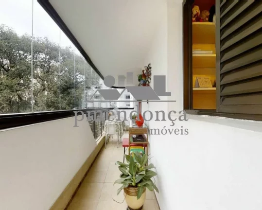 Imagem Apartamento à venda em Higienópolis com 3 suítes e 3 vagas, 210m2