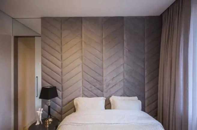 Imagem Casa de alto padrão com 4 suítes e 8 vagas de garagem no Centro de Camboriú