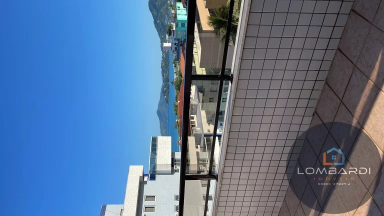 Imagem Cobertura com ótimo potencial para investimento em locação temporada!