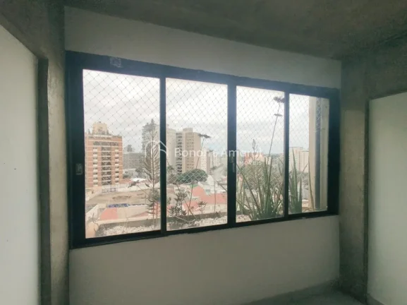 Imagem Loft Estiloso com Design Industrial no Coração da Cidade