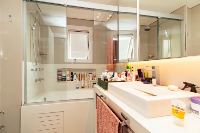 Imagem Apartamento à venda em Porto Alegre, Menino Deus, com 4 quartos, 158m2