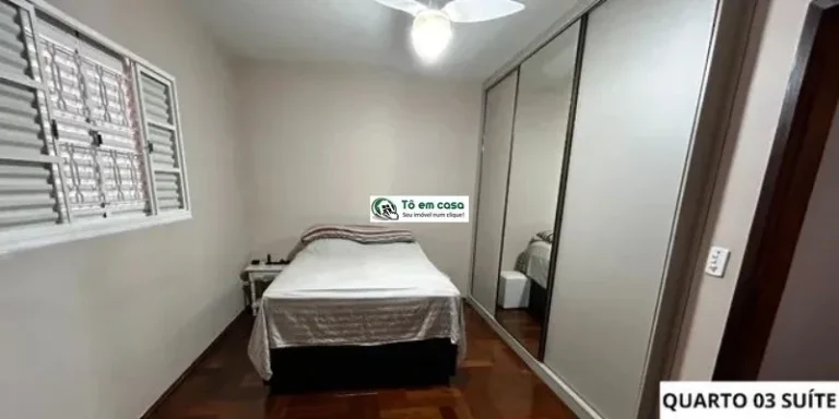 Imagem CASA RESIDENCIAL em SÃO JOSÉ DOS CAMPOS - SP, JARDIM DAS INDÚSTRIAS