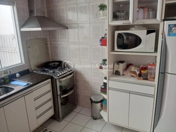 Imagem Descubra o conforto e a qualidade de vida que você e sua família merecem! Esta linda casa térrea ...