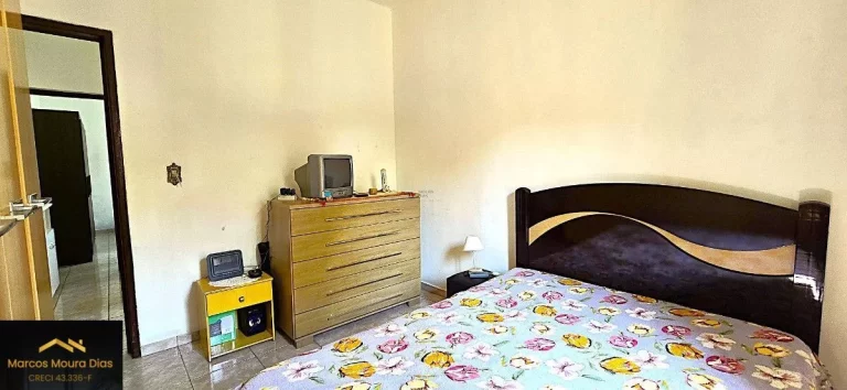 Imagem Casa Sobrado com 5 quartos ( dormitórios) 3 Banheiros e 2 Vagas no Jardim D Abril