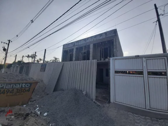 Imagem Sobrado com 2 dormitórios à venda, 76 m² por R$ 360.000,00 - Vila Caiçara - Praia Grande/SP
